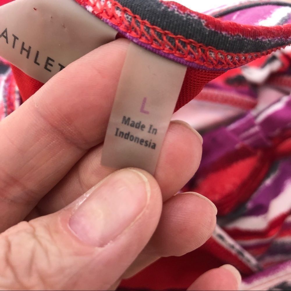 Athleta Top Size Large Vibrant Colors Built in Bra - Picture 9 of 13